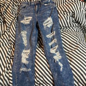 American Eagle mom jeans